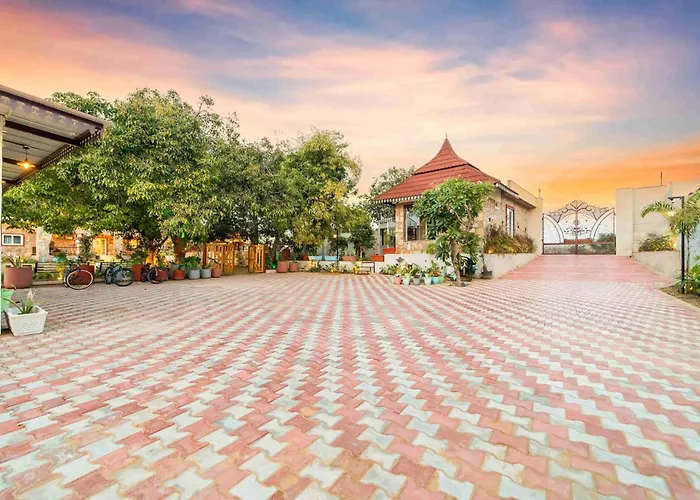 Geeta Bagh - Luxury Private Pool Villa In Pushkar